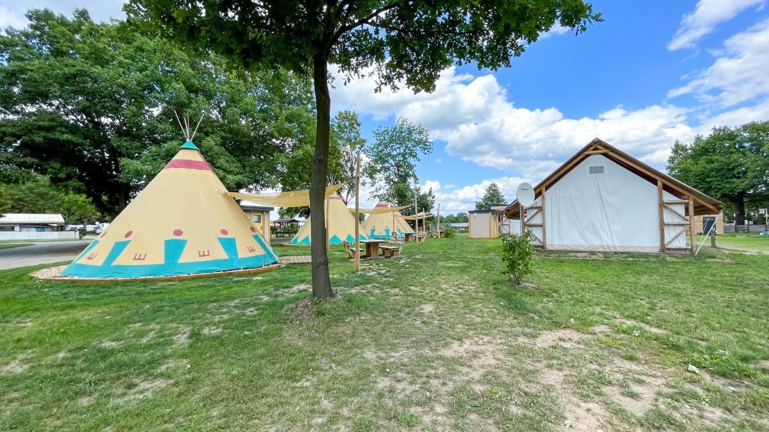Apartament Tipi Illinois Falkenburg Zewnętrze zdjęcie